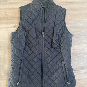 Perfect Layering Piece To Upscale Your Fit -Eddie Bauer Diamond Quilt Black Vest